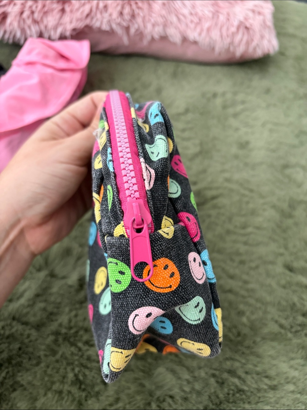 Smiley Face Round Zipper Pouch - Multi-Color - Picture 6 of 6